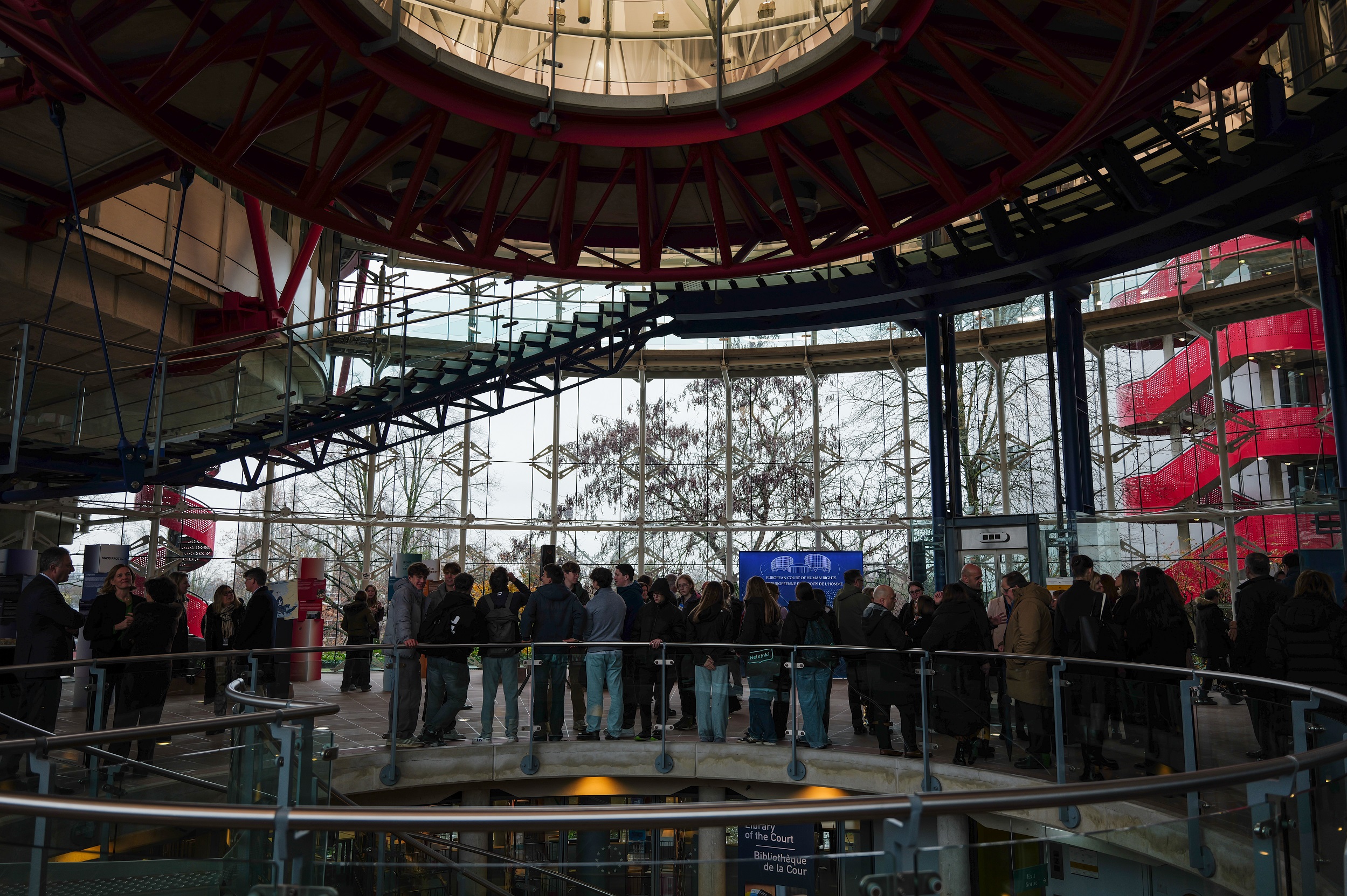 Paperbomb in Straßburg-5